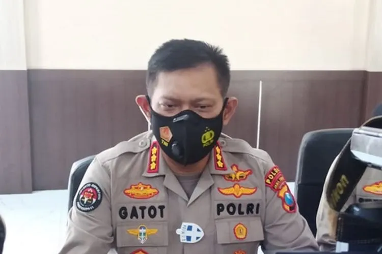Kapolrestabes Surabaya dan Kapolres Pelabuhan Tanjung Perak Dimutasi