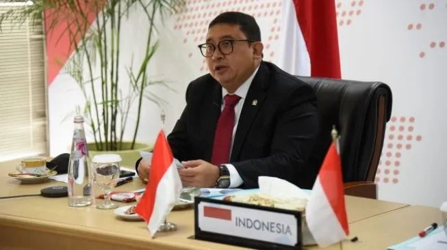 Jokowi, Saatnya Kibarkan Bendera Putih