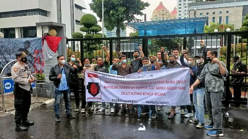Utang Bakrie Rp 1,91 Triliun, Kasus Lapindo Diusik Mahasiswa