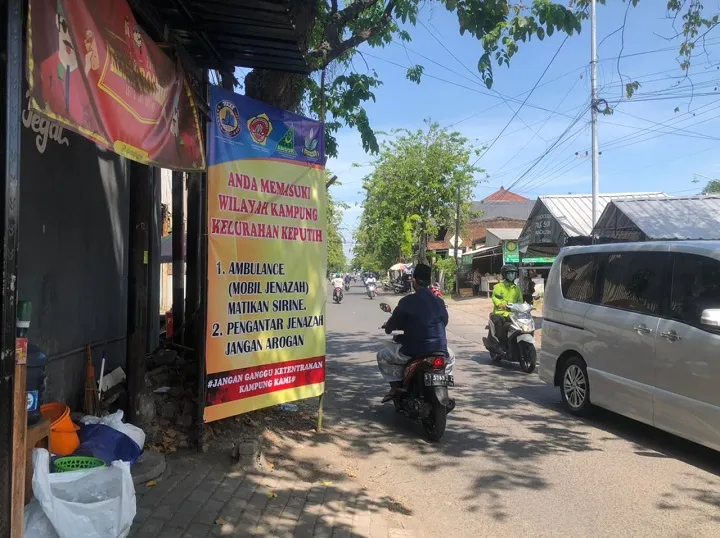 Viral Video Ambulance Dihentikan Warga, Begini Penjelasannya