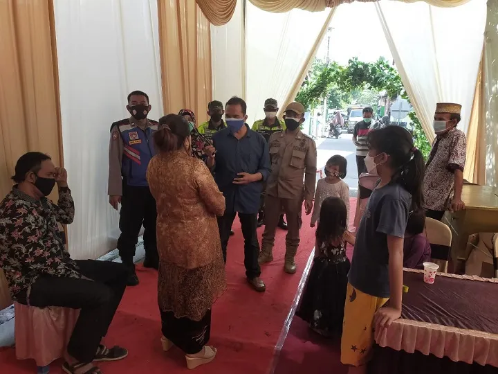 Satgas Covid-19 Bubarkan Hajatan Nikah Warga Taman Sidoarjo