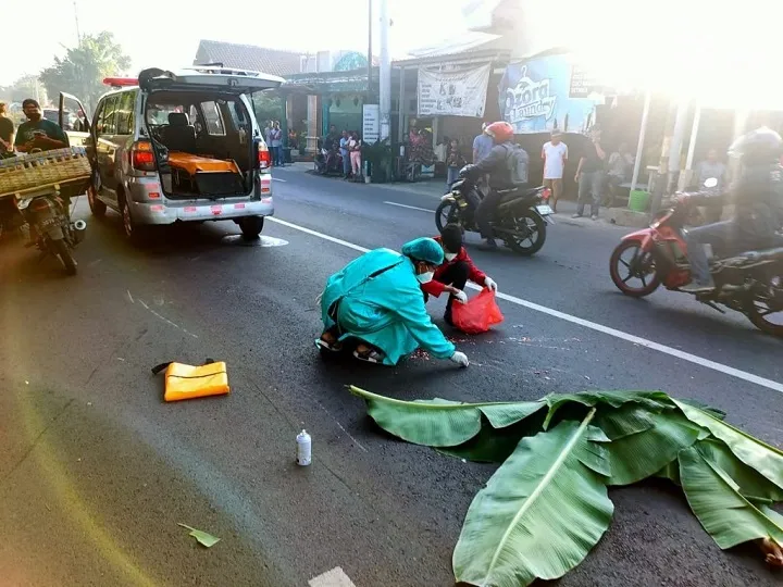 Motor Selip, Lansia di Mojokerto Tewas