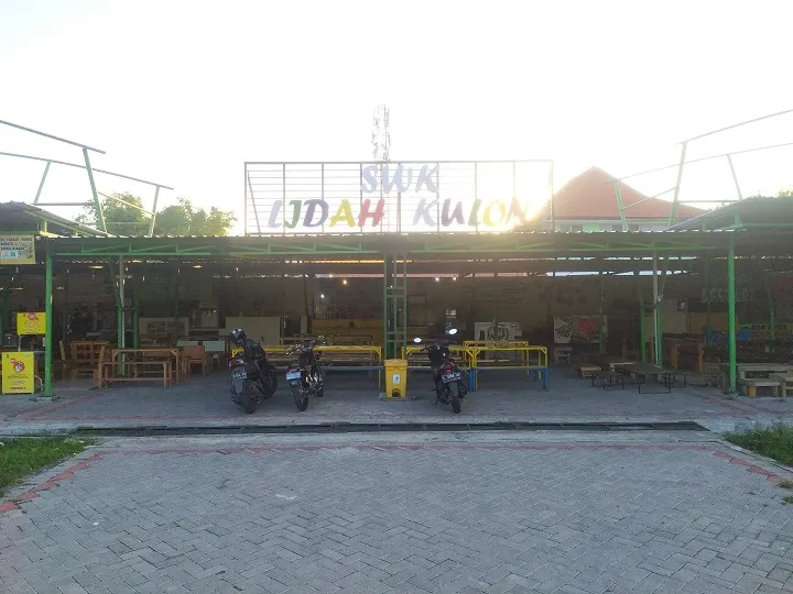 Ringankan Beban Pedagang, Pemkot Surabaya Bebaskan Pembayaran Retribusi SWK Selama PPKM Darurat