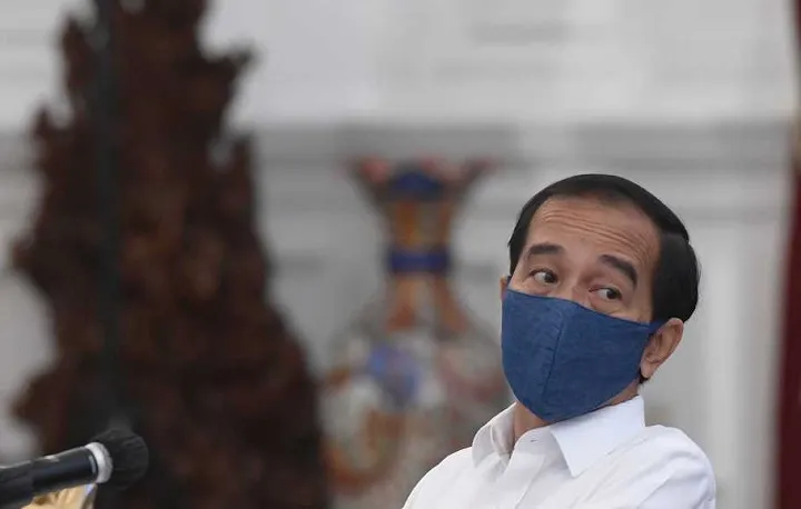 Kepercayaan Publik Terhadap Jokowi Merosot