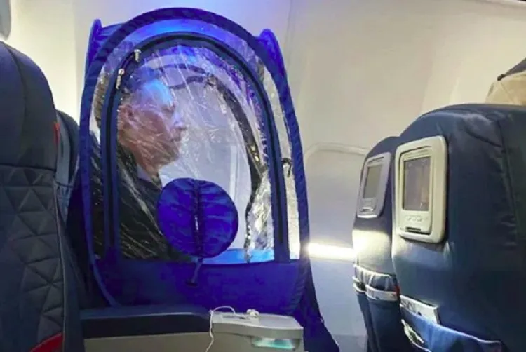 Tenda Mini Portable, Masker Kekinian yang Tangkal Corona