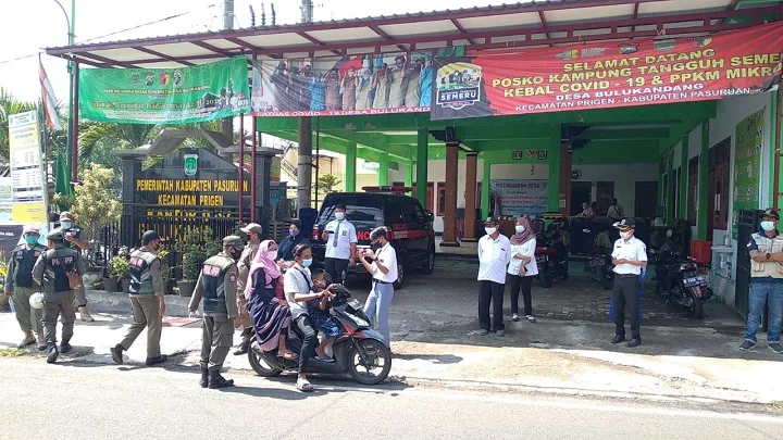 Operasi Masker di Desa Bulukandang Berjalan dengan Tertib