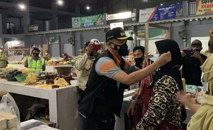 ASN Blitar Diminta Sisihkan Gaji Bantu Warga