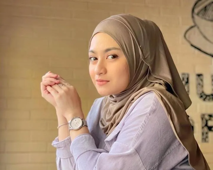 Ada Video Syur, Digosipkan Selingkuh