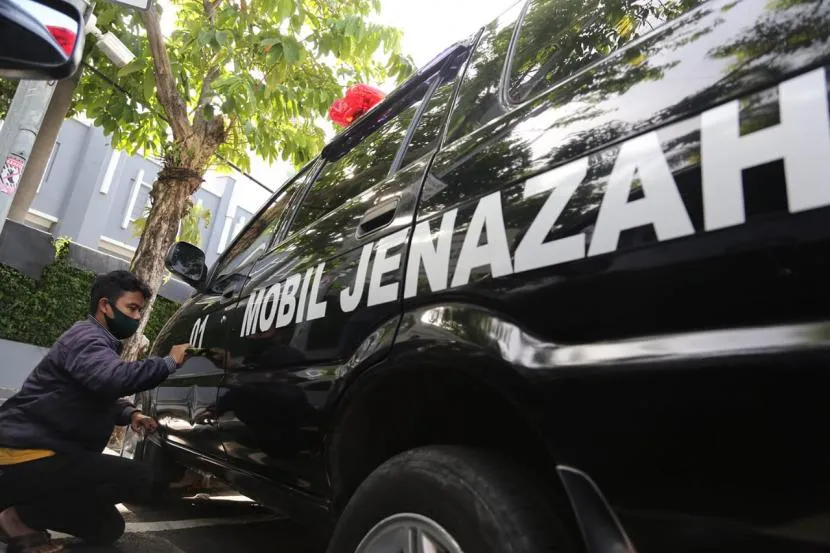 Mobil OPD Pemkot Surabaya Diubah Jadi Mobil Jenazah