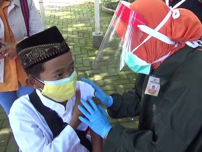 Ratusan Anak di Kota Malang Mulai Divaksin