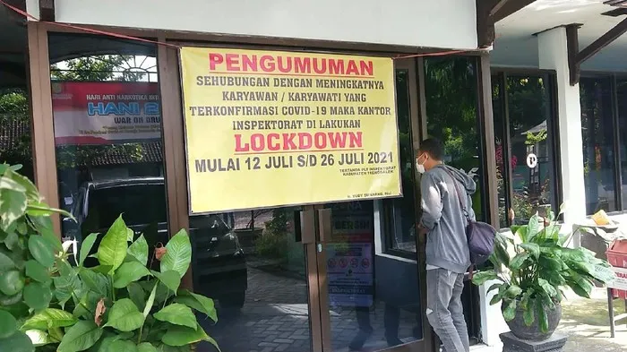 Kantor Inspektorat Trenggalek Lockdown Sementara