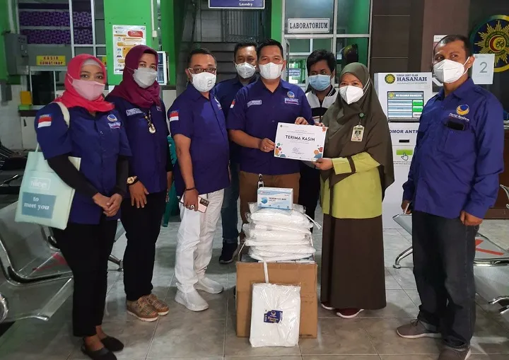 Nasdem Kota Mojokerto Salurkan Ratusan APD dan Layanan Ambulance Gratis