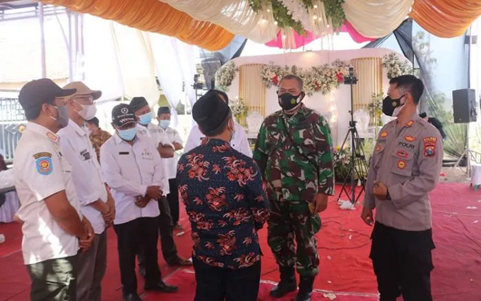 Hajatan Pernikahan di Jombang Dibubarkan Paksa