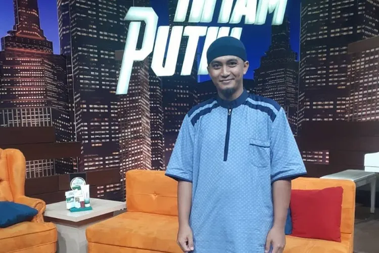 Rajin Bersedekah, Kini Miliki 5 Rumah Makan Gratis