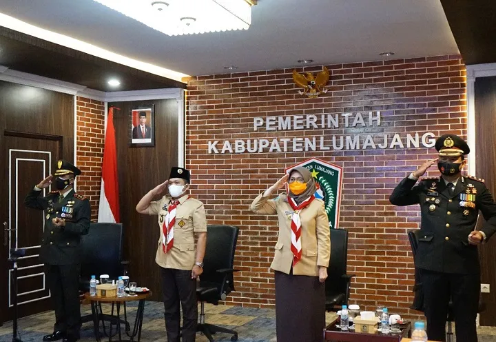 Forkopimda Lumajang Ikuti Upacara Hari Pramuka ke-60 Tahun 2021 Secara Virtual