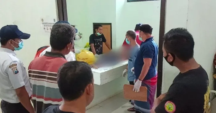 Petani di Probolinggo Tewas Tertabrak KA