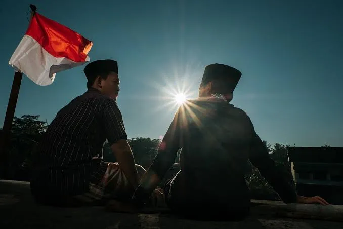 Sambat Kemerdekaan ke-76 UMKM dan Warga di Surabaya
