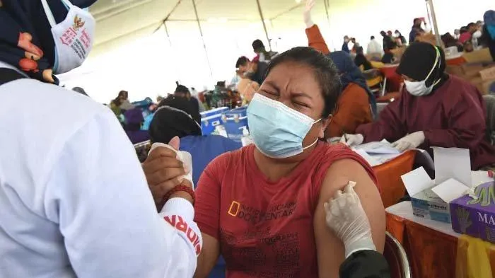 9.120.134 Warga Jatim Telah Divaksin Covid-19 Dosis Pertama