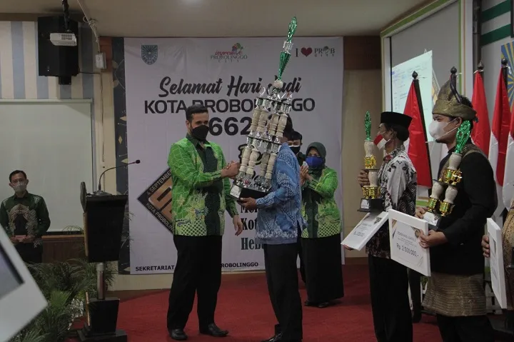 Pemkot Probolinggo, Hadiahkan Beberapa Aplikasi di Hari Jadi ke 662