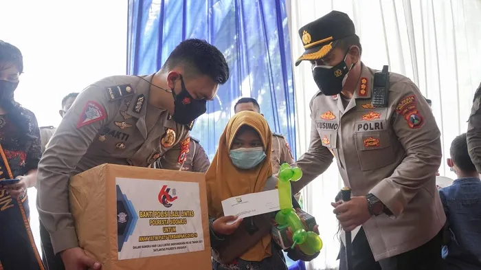 Polantas Sidoarjo Asuh 99 Anak Yatim Piatu Terdampak Covid-19