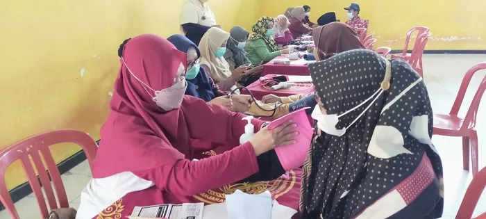 Rangkaian Dies Natalis ke 13, INSUD Lamongan Gelar Vaksin