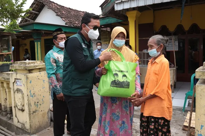 Bupati Sidoarjo Minta Masyarakat Lapor Jika Belum Terima Bansos