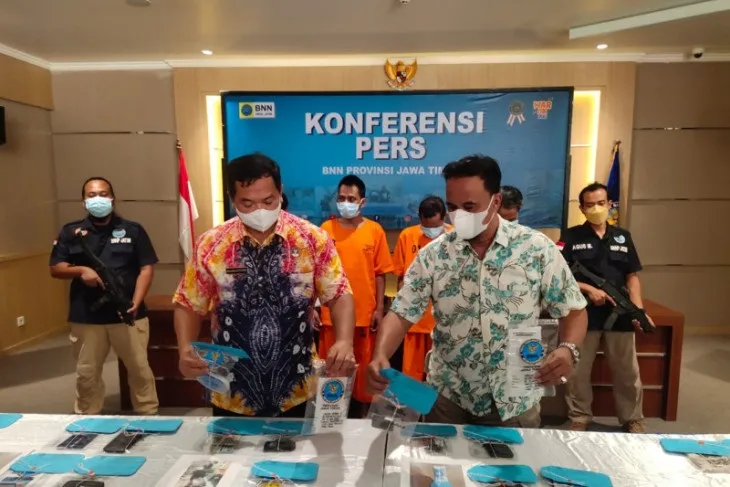 BNNP Jatim Tangkap 4 Pengedar Narkoba