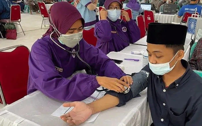 Ribuan Santri Ponpes Lirboyo Divaksin