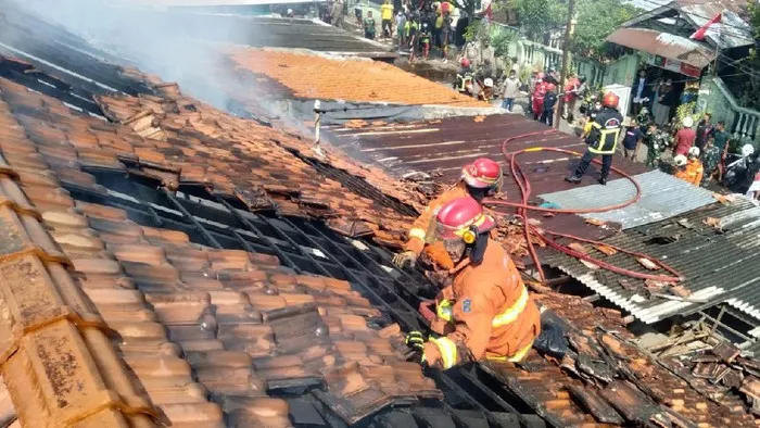 11 Rumah di Kodam Surabaya Terbakar