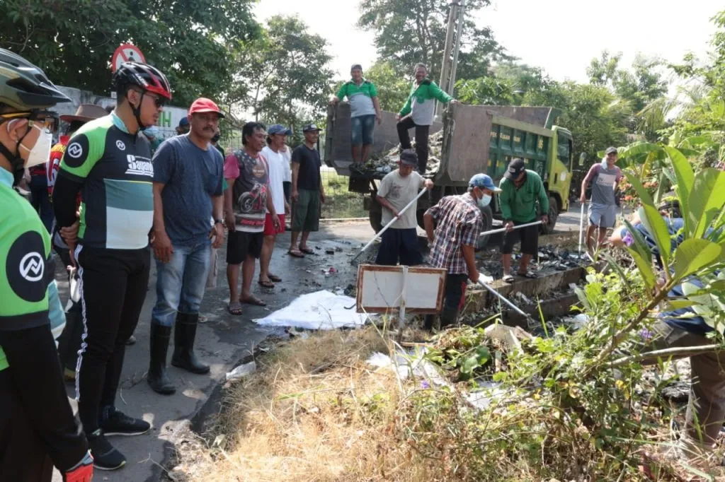 Gus Muhdlor Minta Masalah Sampah Dituntaskan