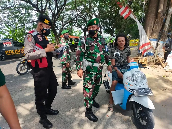 Petugas Gabungan Tindak Tegas Pelanggar Prokes
