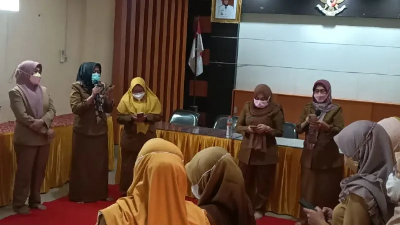 Peringati Maulid Nabi, Kepala Diskopukmperindag Kota Mojokerto Ajak Gemar Bersholawat
