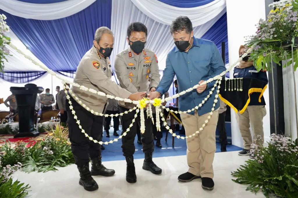 Kapolda Meresmikan Gedung Siber Ditreskrimsus, Irjen Nico Afinta: Menunjang Tugas Kepolisian di Wilayah Jatim