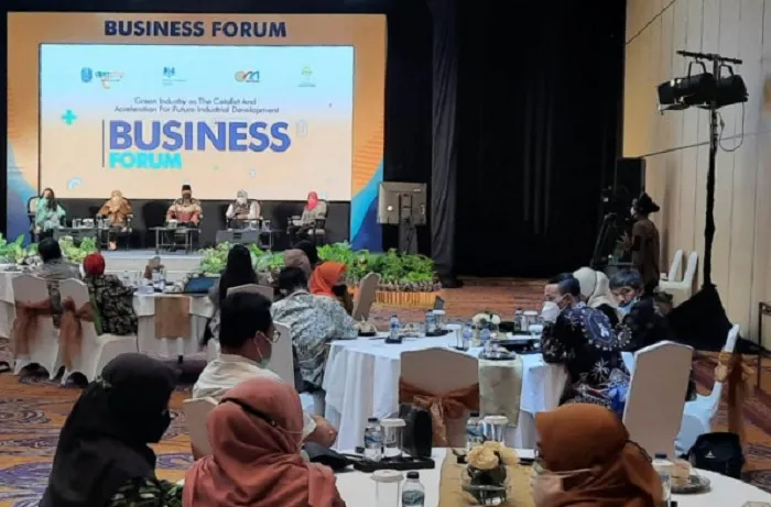 Jatim Ajak Investor Kembangkan Industri Hijau