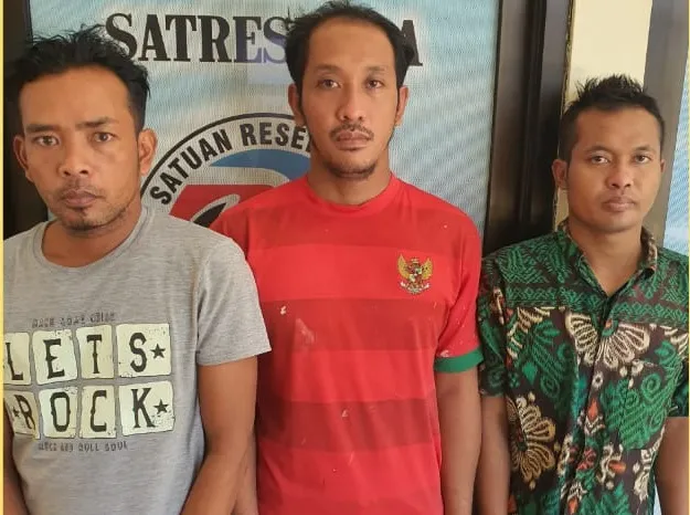 Asyik Pesta Sabu, 4 Pemuda Diamankan Polisi