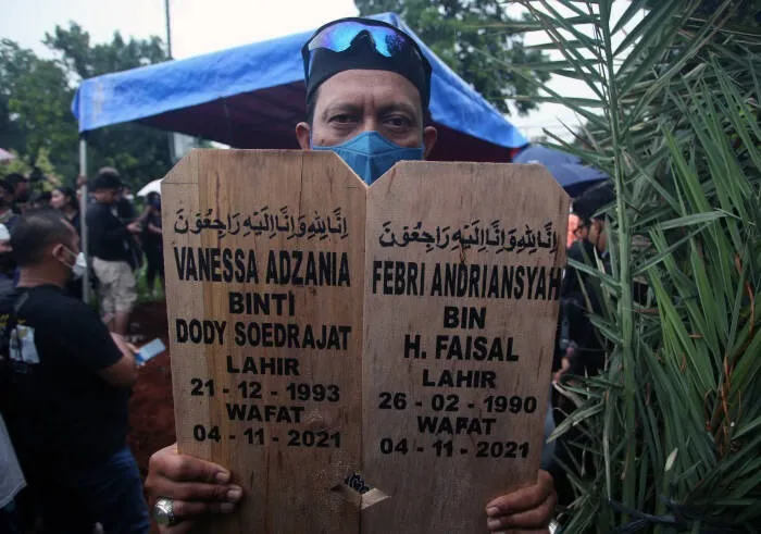 Jalan Tol di Indonesia tak Aman
