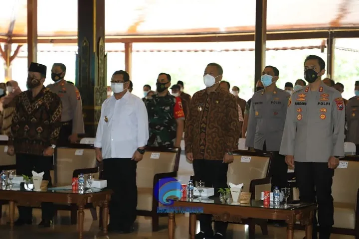 Bupati Tulungagung Bersama Calon Kepala Desa Tandatangani Deklarasi Damai Jelang Pilkades Serentak 2021