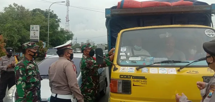 Polsek Gempol Laksanakan Giat Operasi Masker