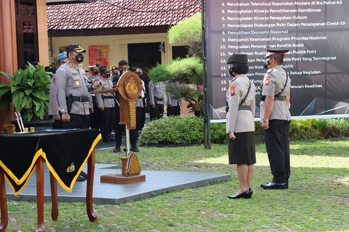 Wakapolres Blitar Kota Bergeser ke Polda Jawa Timur, Penggantinya Kompol Eusibia Torimtubun Lempitenan