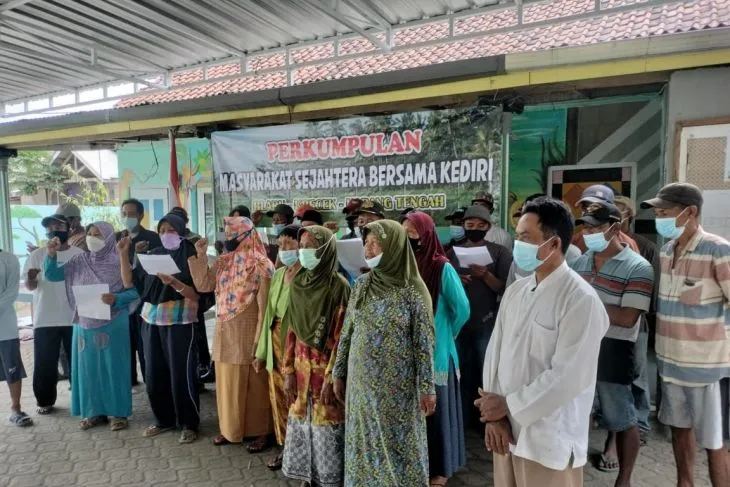 Petani di Kediri Tolak Aktivitas Penambangan Pasir