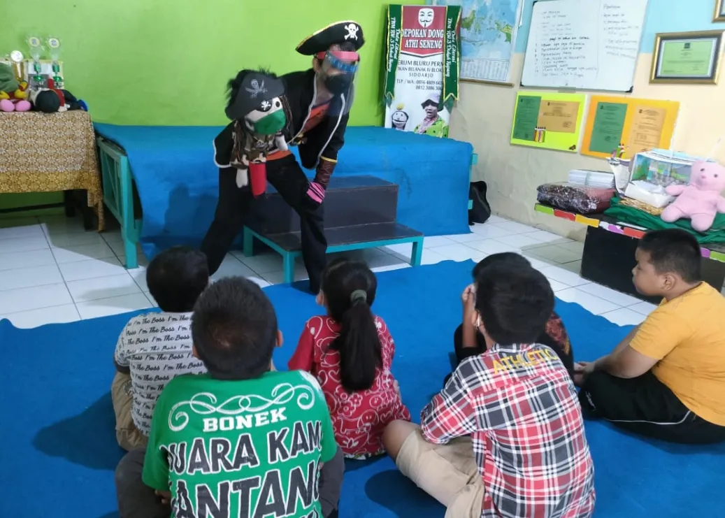 Pemkot Galakkan Mendongeng di Tiap Balai RW Surabaya
