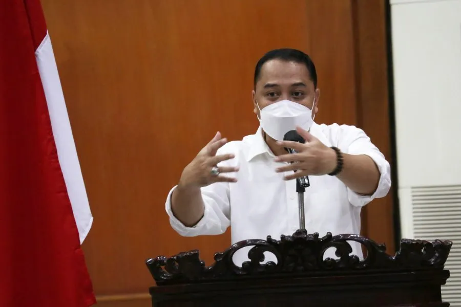 Hari Pahlawan, Warga Surabaya Diminta Kibarkan Merah Putih Satu Tiang Penuh