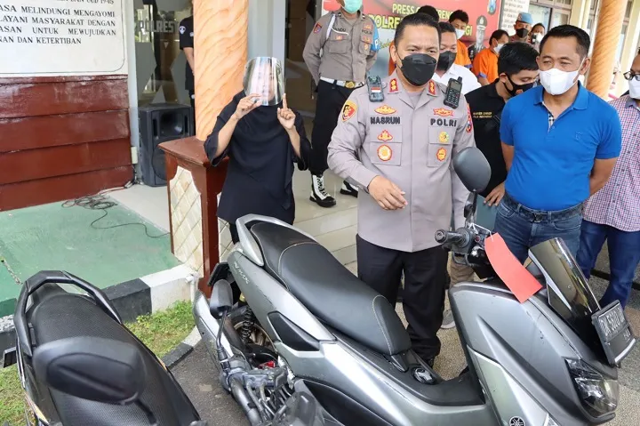 Sindikat Skimming Lintas Provinsi Diamankan Polresta Banyuwangi
