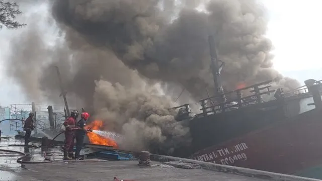 Kapal Pengangkut Ikan, Kerugian Ditaksir Miliaran Rupiah