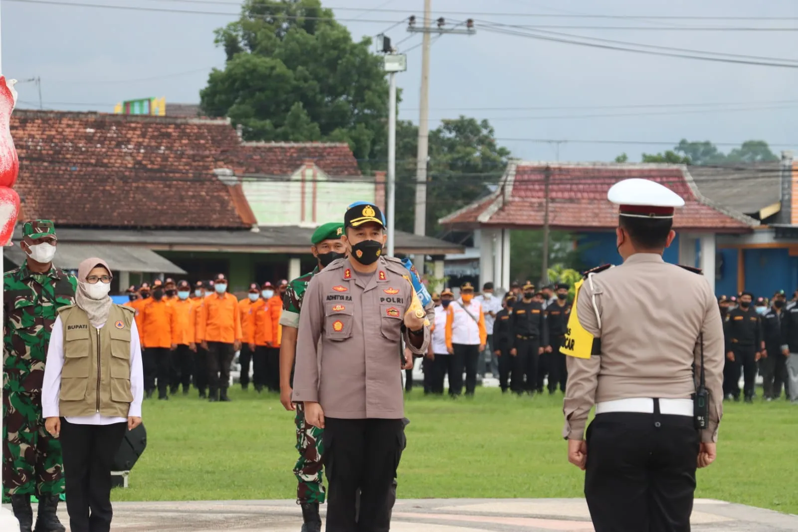 Kapolres Blitar Pimpin Apel Gelar Pasukan jelang Tahun Baru 2022