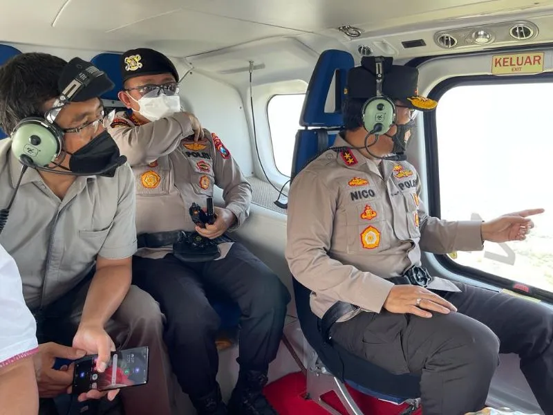 Kapolda Jatim Lakukan Pantauan Udara Kondisi Semeru