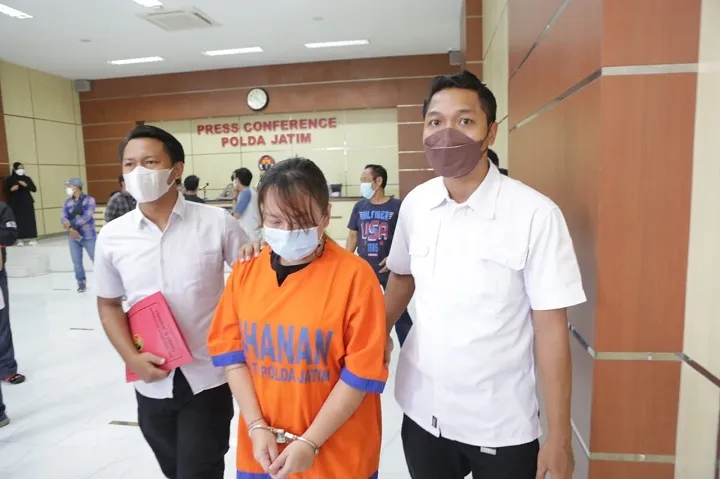 Berkedok Bisnis Alkes, Seorang Wanita Keruk Rp 30 M