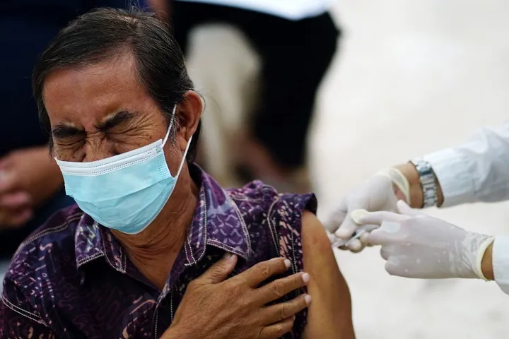 Kemenkes Habiskan Dana Negara Rp 151,8 T untuk Vaksin