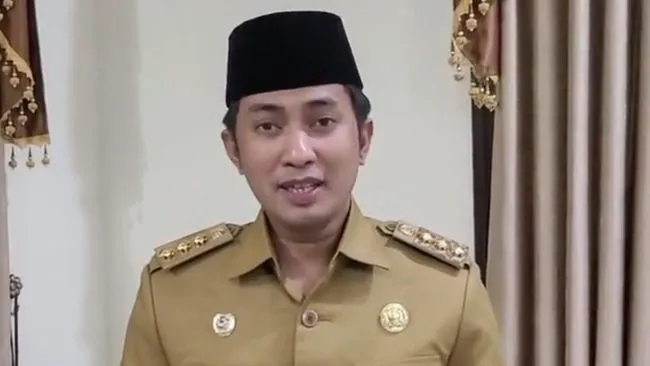 Ditangkap KPK, Bupati ke Mal bawa Kopor Berisi Rp 1 Miliar