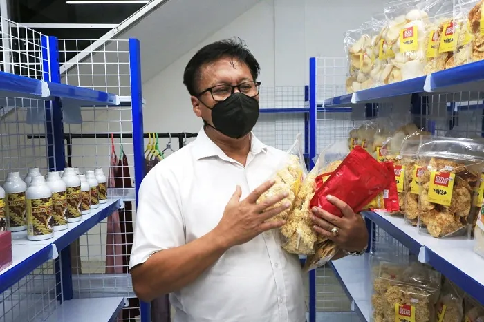 Baca juga : Dorong Pertumbuhan UMKM di Masa Pandemi, Pelindo Berikan 3,2 Miliar Pinjaman Modal